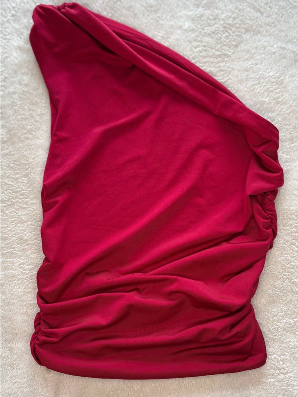 One-Shoulder red Ruched Top